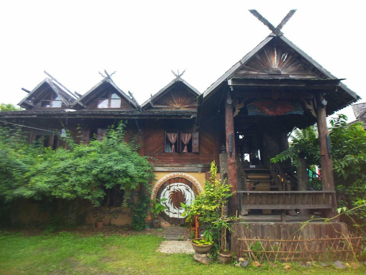 Up2U Guesthouse Пай Екстериор снимка