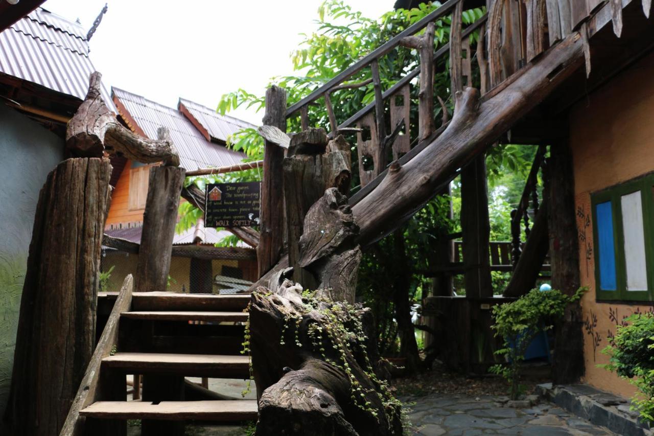 Up2U Guesthouse Пай Екстериор снимка